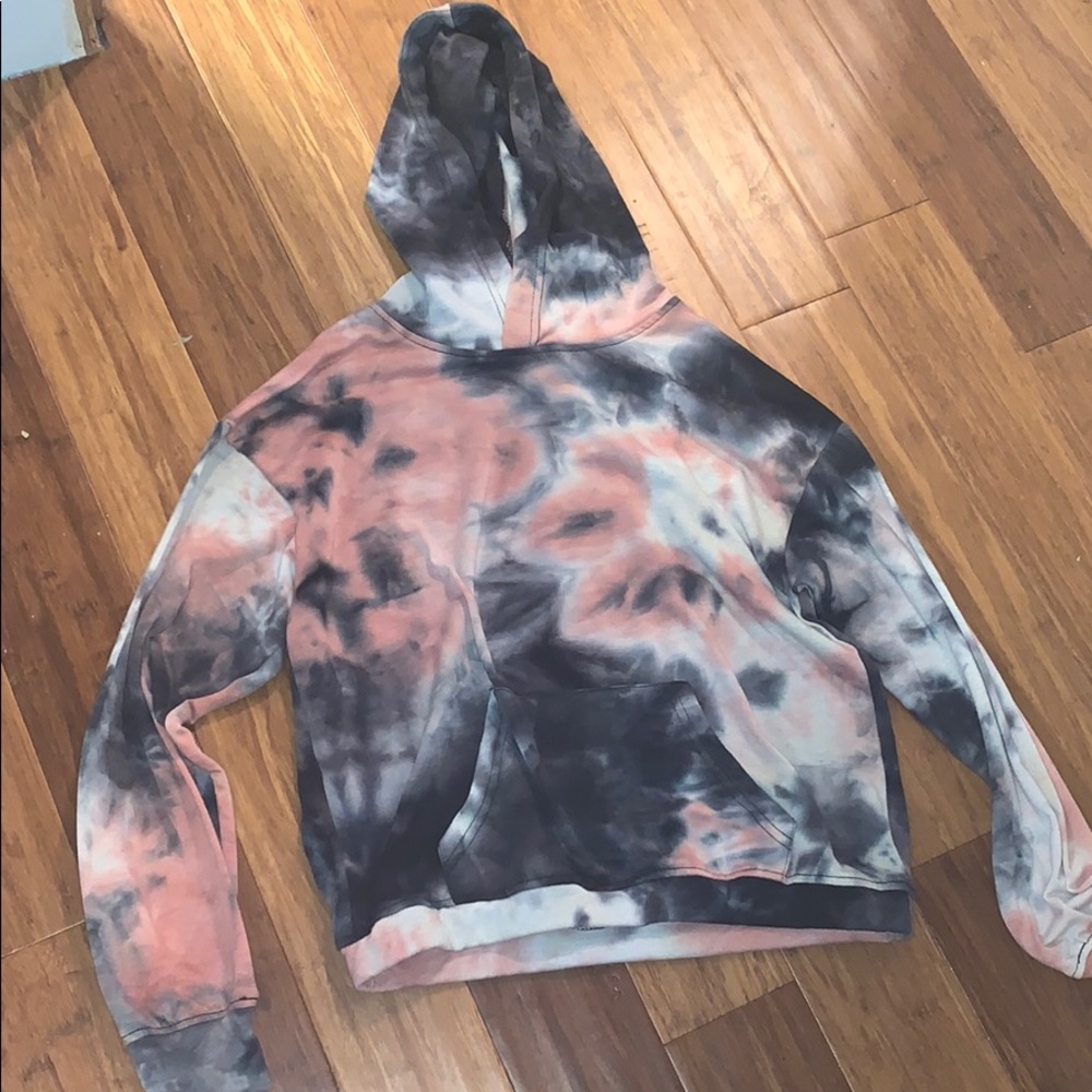 a cropped thin hoodie